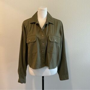 Aeropostale Green  Cropped Top Size Medium NWT